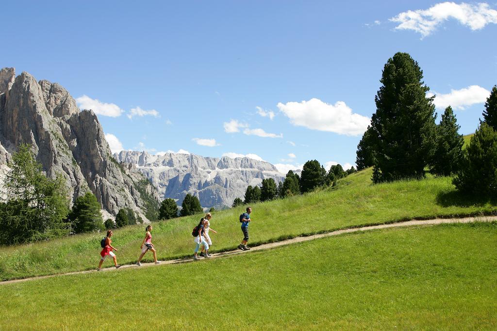 Apartments La Baita Santa Cristina Val Gardena Exterior foto